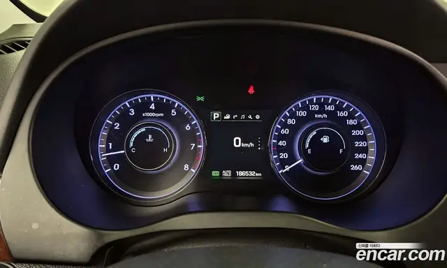 Hyundai Aslan 2015 3.3 автомат (гидро), миниатюра 8
