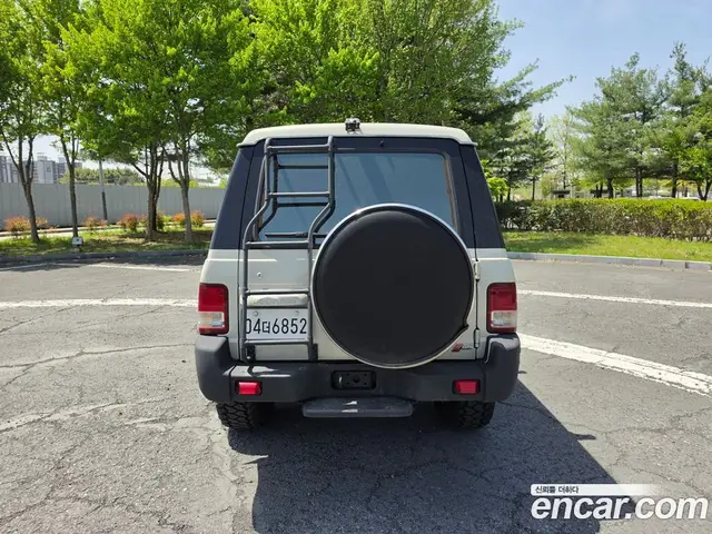 Hyundai Galloper 1998 2.5 АКПП, миниатюра 4