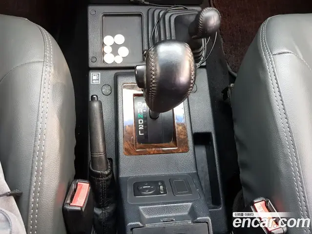 Hyundai Galloper 2000 2.5 автомат (гидро), миниатюра 9