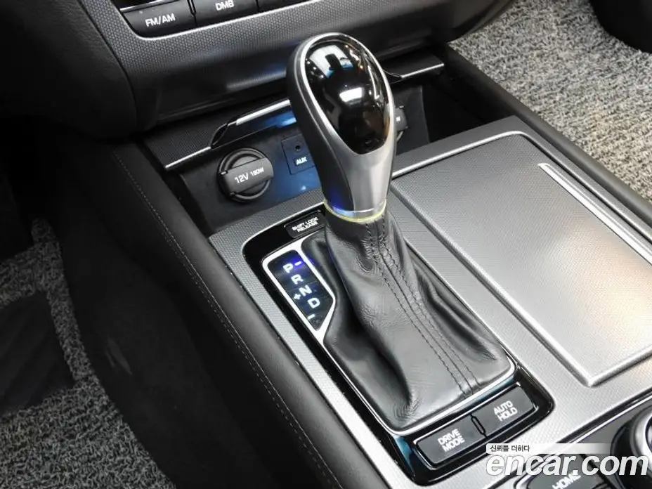 Hyundai Genesis 2014 3.8 автомат (гидро), фото 17