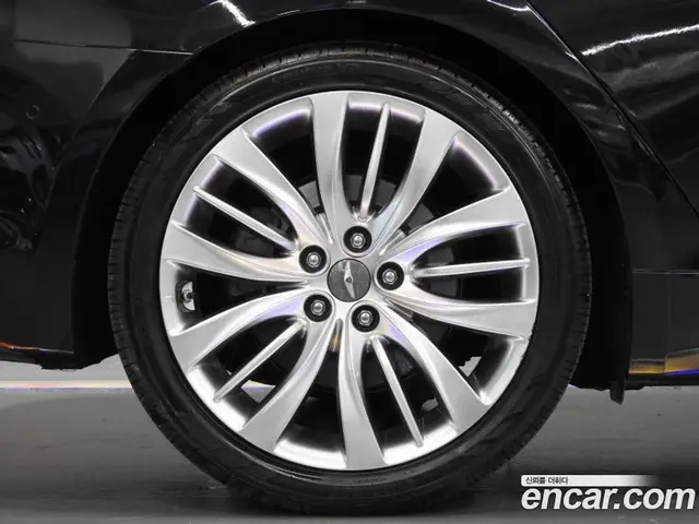 Hyundai Genesis 2014 3.8 автомат (гидро), миниатюра 6