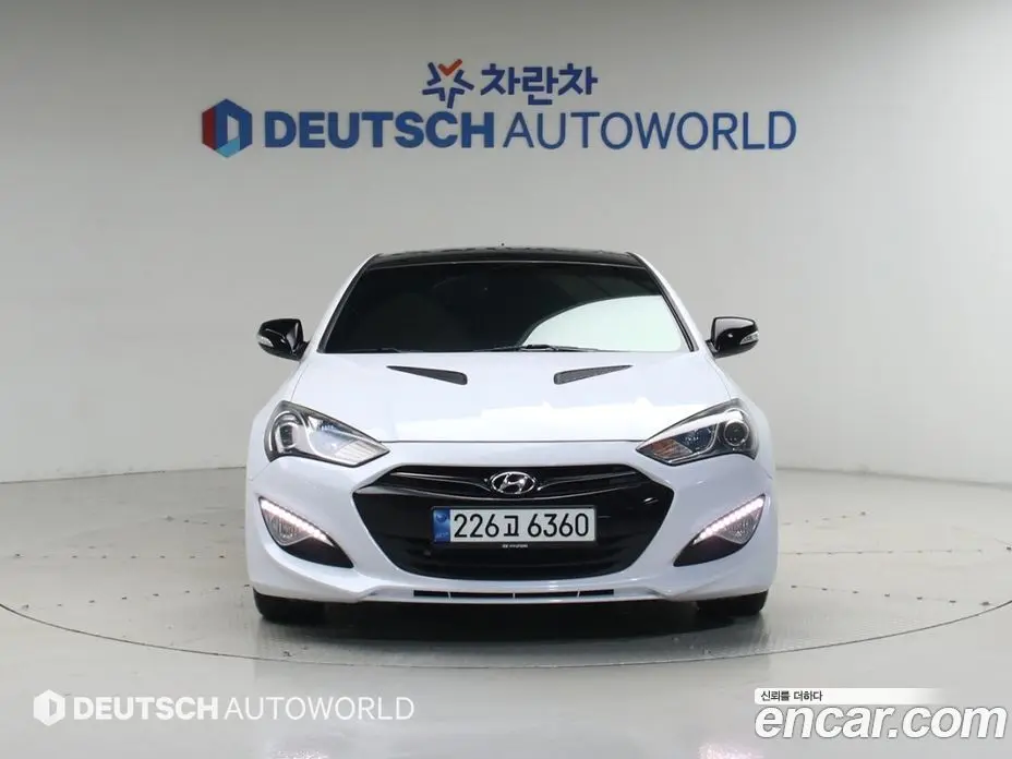 Hyundai Genesis 2015 3.8 автомат (гидро), фото 3