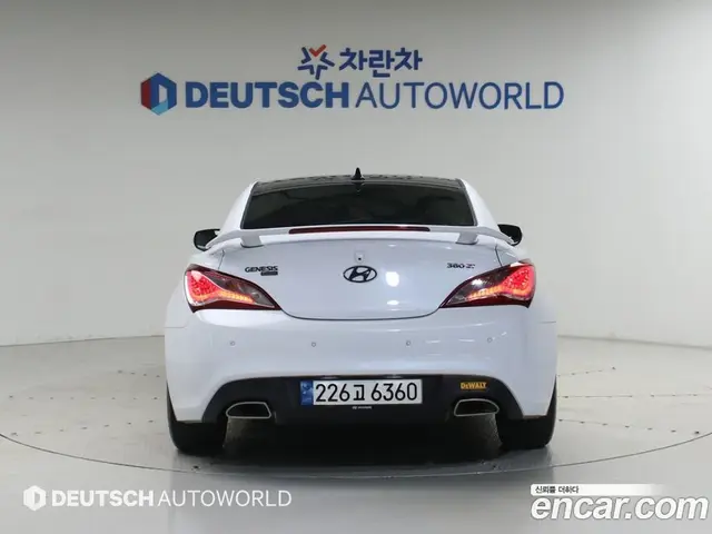 Hyundai Genesis 2015 3.8 автомат (гидро), миниатюра 4