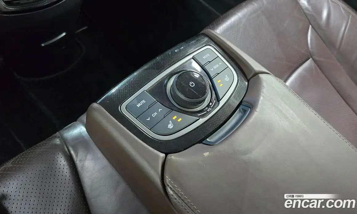 Hyundai Grandeur 2015 3.0 автомат (гидро), фото 16 Hyundai Grandeur 2015 3.0 автомат (гидро), фото 16