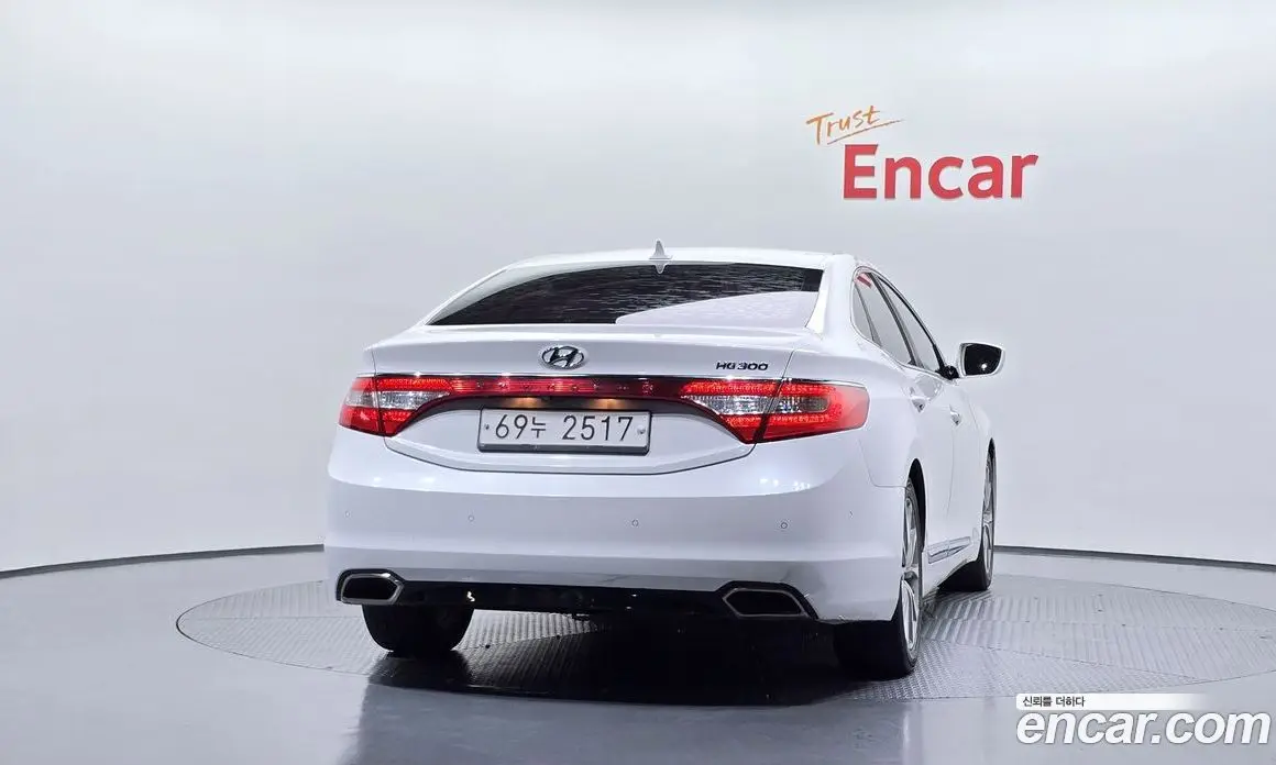 Hyundai Grandeur 2015 3.0 автомат (гидро), фото 4 Hyundai Grandeur 2015 3.0 автомат (гидро), фото 4