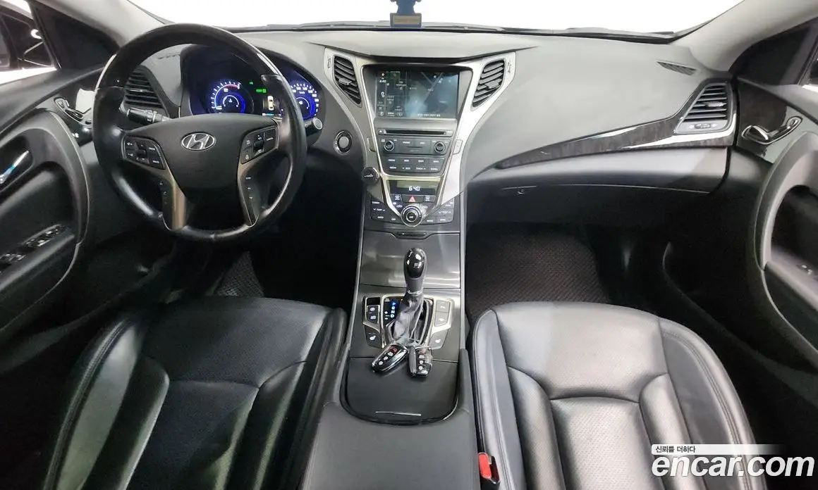 Hyundai Grandeur 2015 2.4 автомат (гидро), фото 7