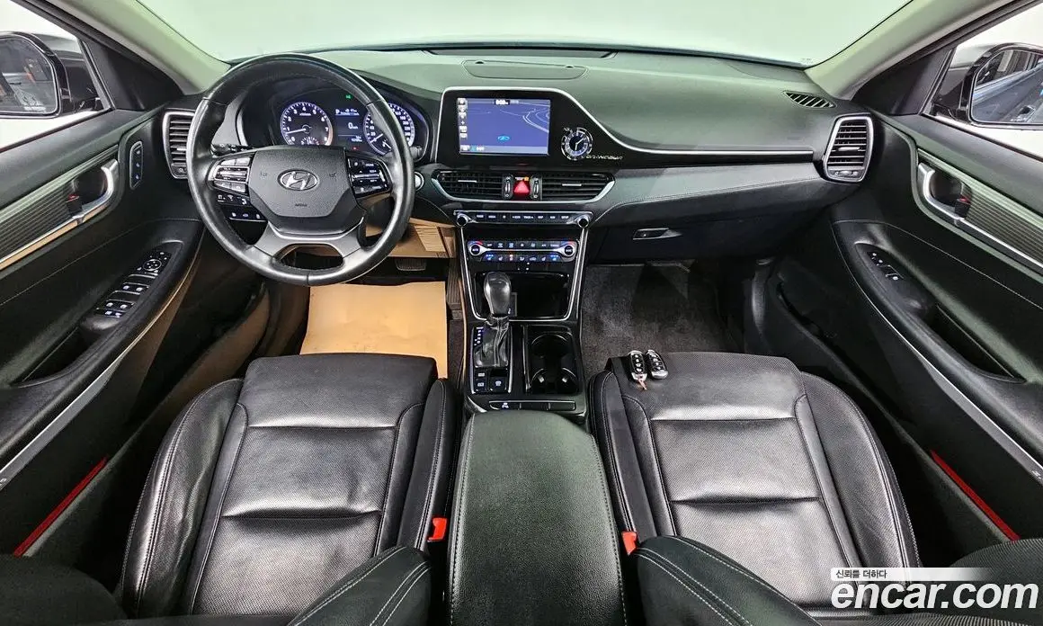 Hyundai Grandeur 2017 2.4 автомат (гидро), фото 7 Hyundai Grandeur 2017 2.4 автомат (гидро), фото 7