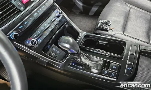 Hyundai Grandeur 2017 2.4 автомат (гидро), миниатюра 9 Hyundai Grandeur 2017 2.4 автомат (гидро), миниатюра 9