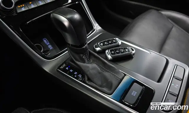 Hyundai Grandeur 2017 2.2 автомат (гидро), миниатюра 9