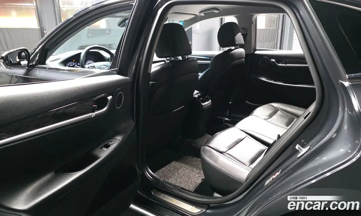 Hyundai Grandeur 2018 2.4 автомат (гидро), фото 16 Hyundai Grandeur 2018 2.4 автомат (гидро), фото 16
