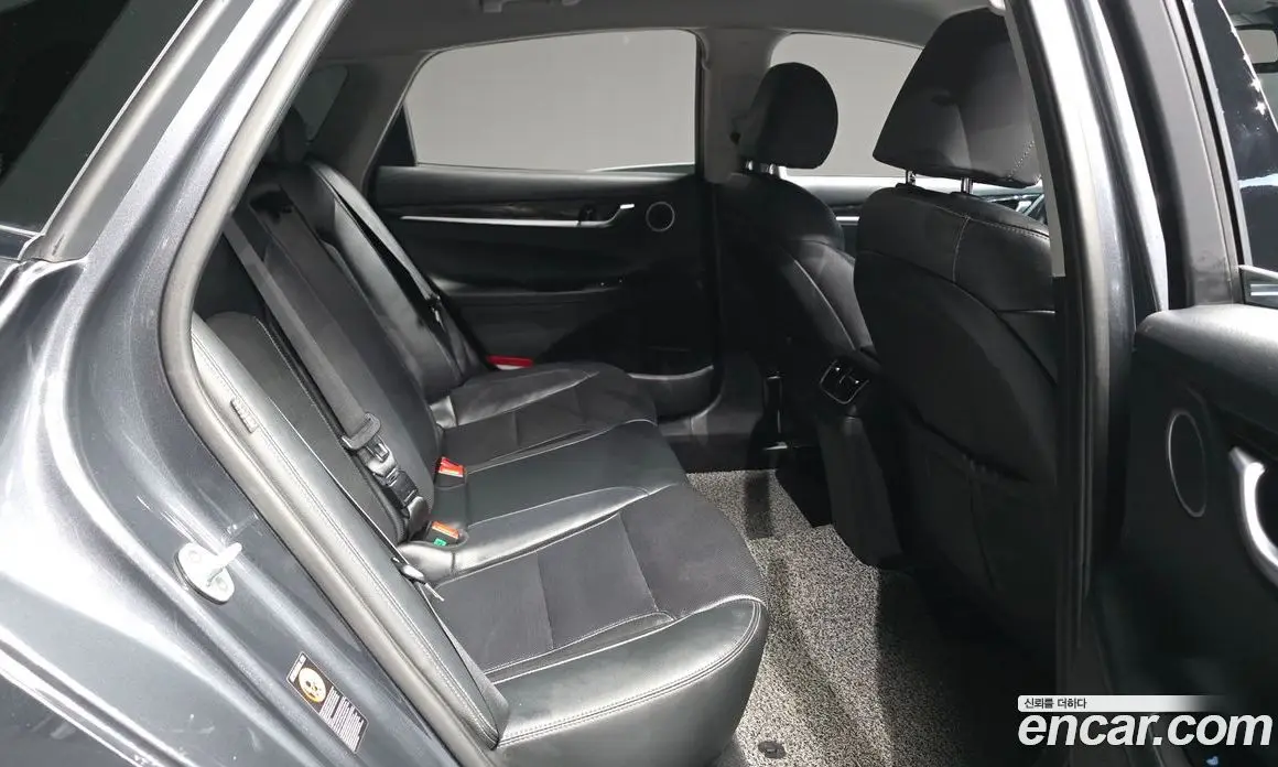 Hyundai Grandeur 2018 2.4 автомат (гидро), фото 18 Hyundai Grandeur 2018 2.4 автомат (гидро), фото 18