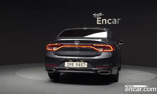 Hyundai Grandeur 2018 2.4 автомат (гидро), миниатюра 4 Hyundai Grandeur 2018 2.4 автомат (гидро), миниатюра 4