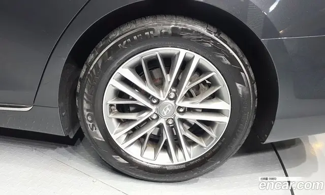Hyundai Grandeur 2018 2.4 автомат (гидро), миниатюра 7 Hyundai Grandeur 2018 2.4 автомат (гидро), миниатюра 7