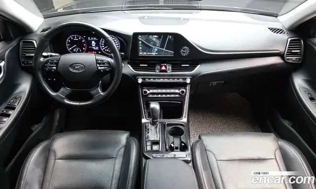 Hyundai Grandeur 2018 2.4 автомат (гидро), миниатюра 10 Hyundai Grandeur 2018 2.4 автомат (гидро), миниатюра 10