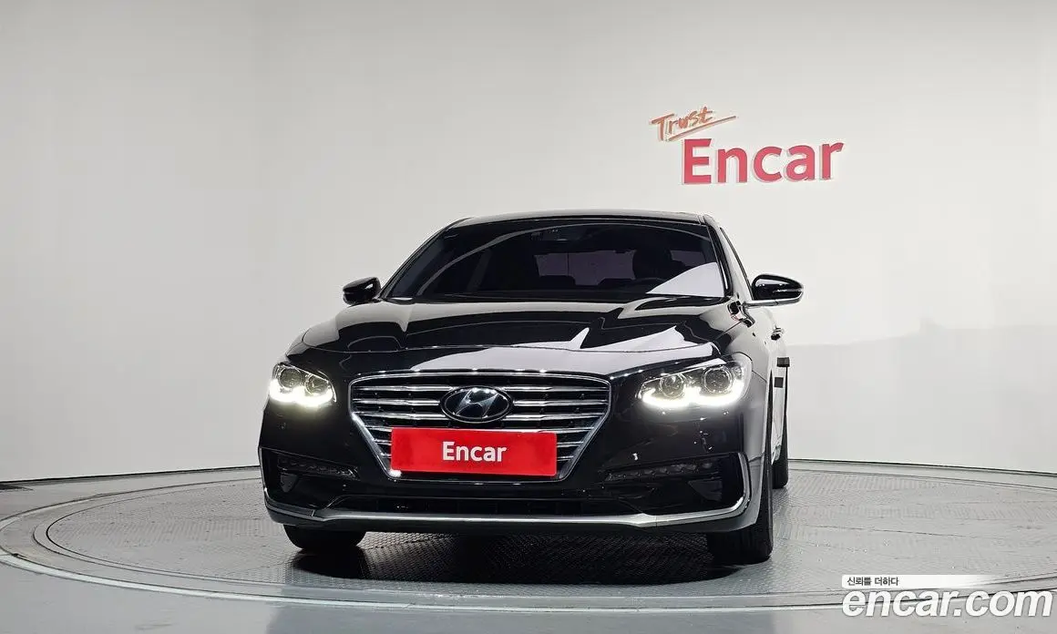 Hyundai Grandeur 2019 2.4 автомат (гидро), фото 3 Hyundai Grandeur 2019 2.4 автомат (гидро), фото 3