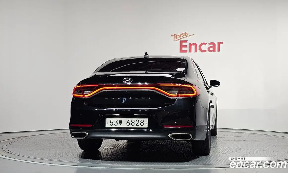 Hyundai Grandeur 2019 2.4 автомат (гидро), фото 4 Hyundai Grandeur 2019 2.4 автомат (гидро), фото 4