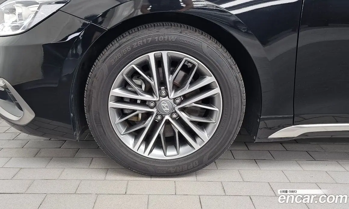 Hyundai Grandeur 2019 2.4 автомат (гидро), фото 5 Hyundai Grandeur 2019 2.4 автомат (гидро), фото 5