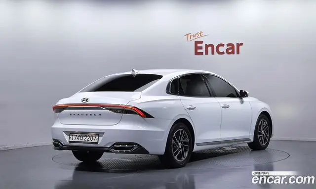 Hyundai Grandeur 2022 2.5 автомат (гидро), миниатюра 2 Hyundai Grandeur 2022 2.5 автомат (гидро), миниатюра 2