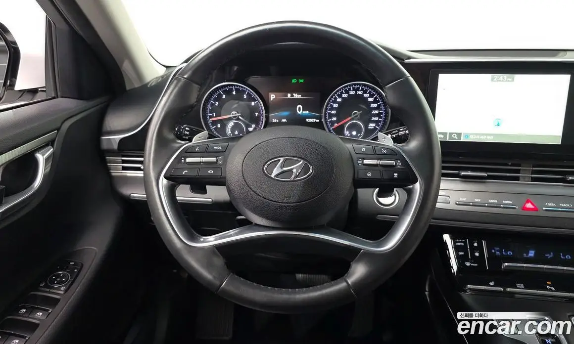 Hyundai Grandeur 2022 2.5 автомат (гидро), фото 13 Hyundai Grandeur 2022 2.5 автомат (гидро), фото 13
