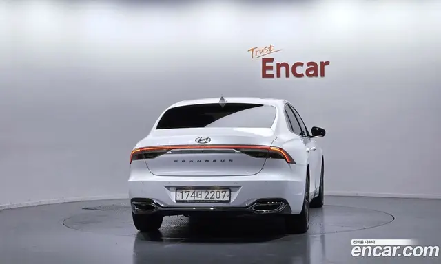 Hyundai Grandeur 2022 2.5 автомат (гидро), миниатюра 4 Hyundai Grandeur 2022 2.5 автомат (гидро), миниатюра 4