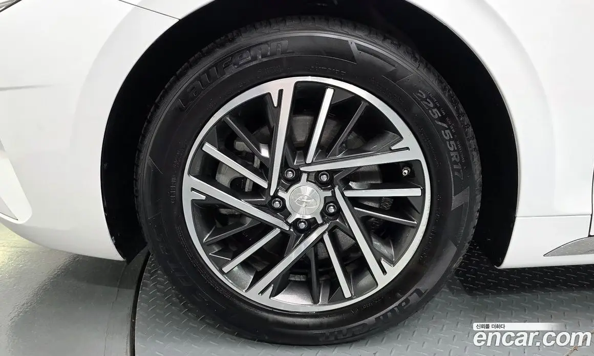 Hyundai Grandeur 2022 2.5 автомат (гидро), фото 5 Hyundai Grandeur 2022 2.5 автомат (гидро), фото 5