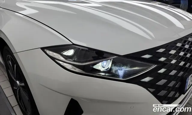 Hyundai Grandeur 2022 2.5 автомат (гидро), миниатюра 8 Hyundai Grandeur 2022 2.5 автомат (гидро), миниатюра 8