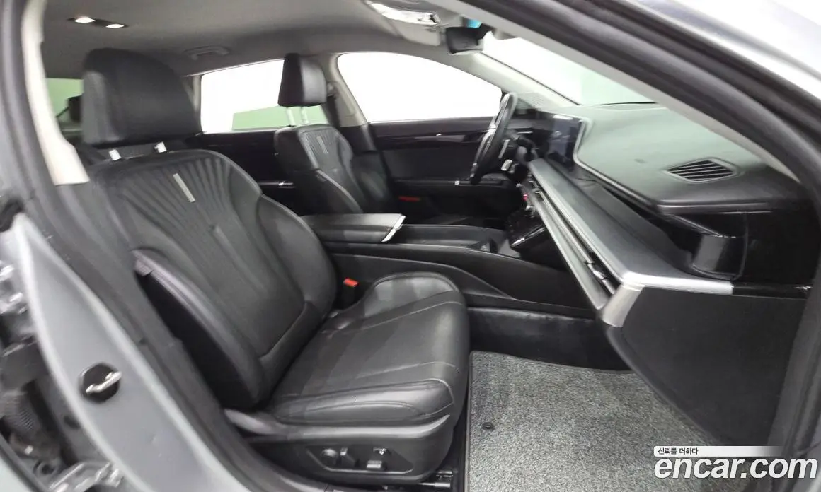Hyundai Grandeur 2023 3.5 автомат (гидро), фото 11