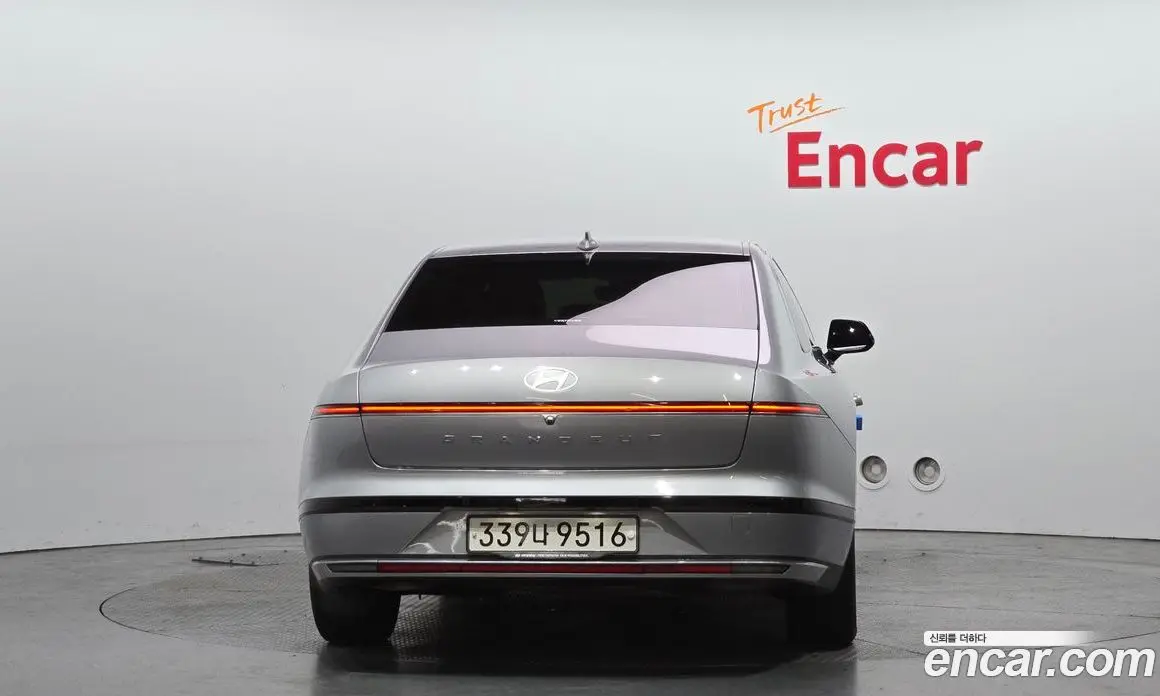 Hyundai Grandeur 2023 3.5 автомат (гидро), фото 4
