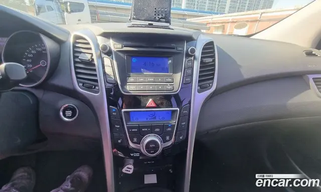 Hyundai i30 2012 1.6 автомат (гидро), миниатюра 11