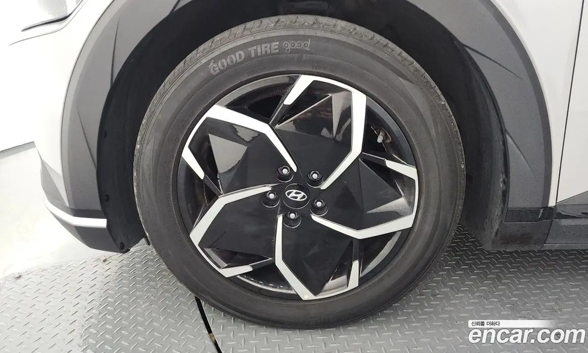 Hyundai Ioniq 5 2023 0.1 автомат (гидро), фото 5 Hyundai Ioniq 5 2023 0.1 автомат (гидро), фото 5
