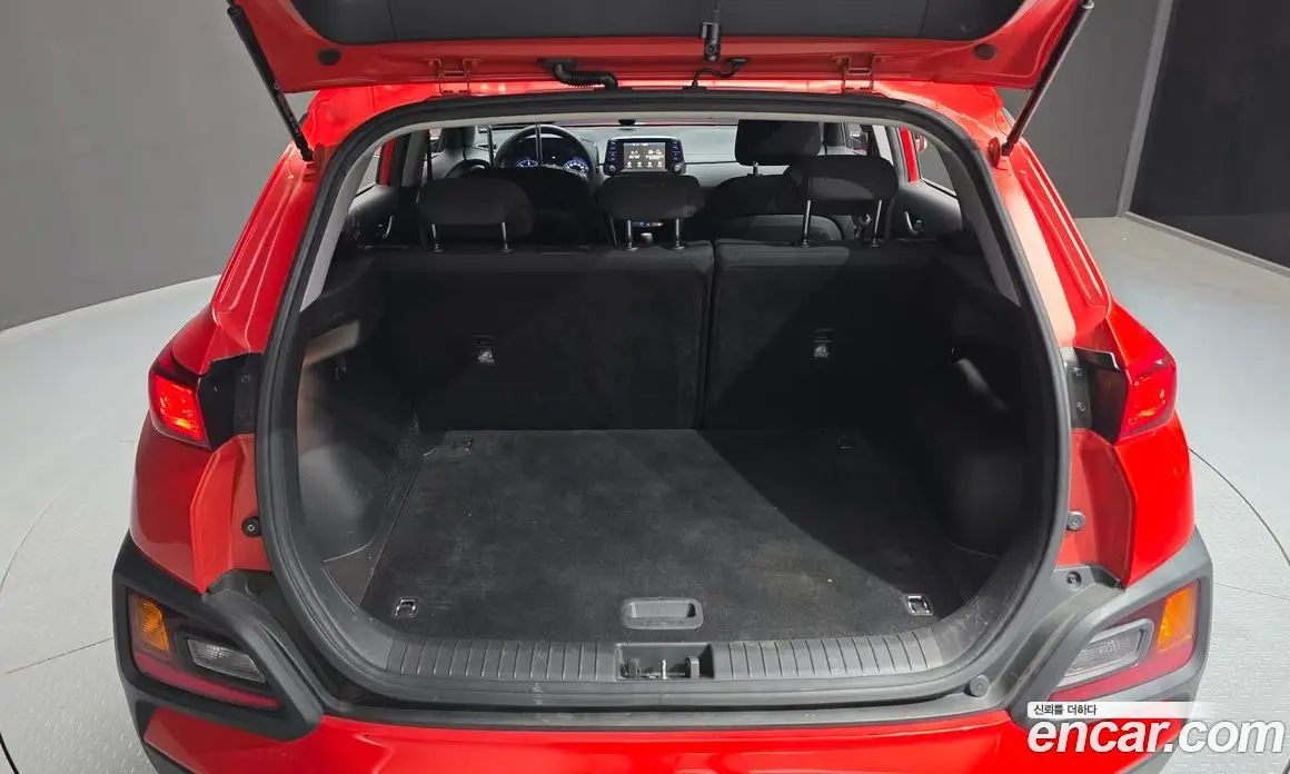 Hyundai Kona 2020 1.6 автомат (гидро), фото 20