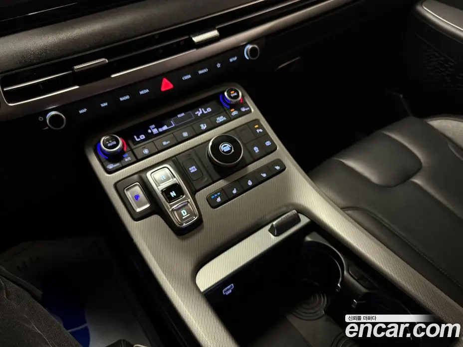 Hyundai Palisade 2022 2.2 автомат (гидро), фото 14