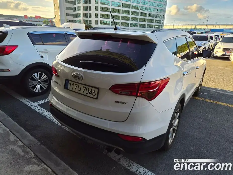 Hyundai Santa Fe 2013 2.0 автомат (гидро), фото 12