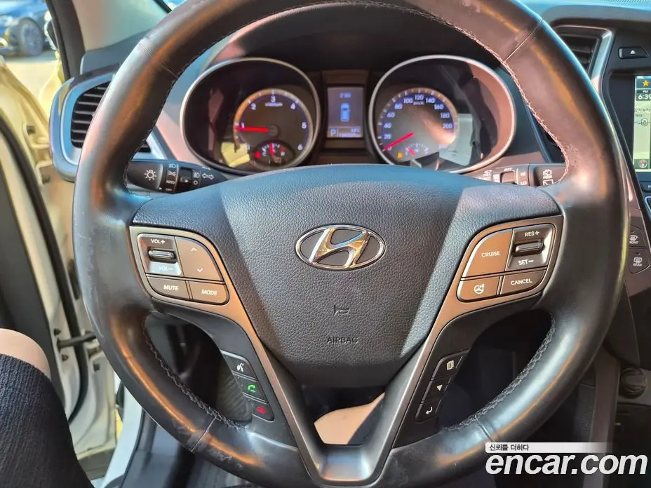 Hyundai Santa Fe 2013 2.0 автомат (гидро), фото 16