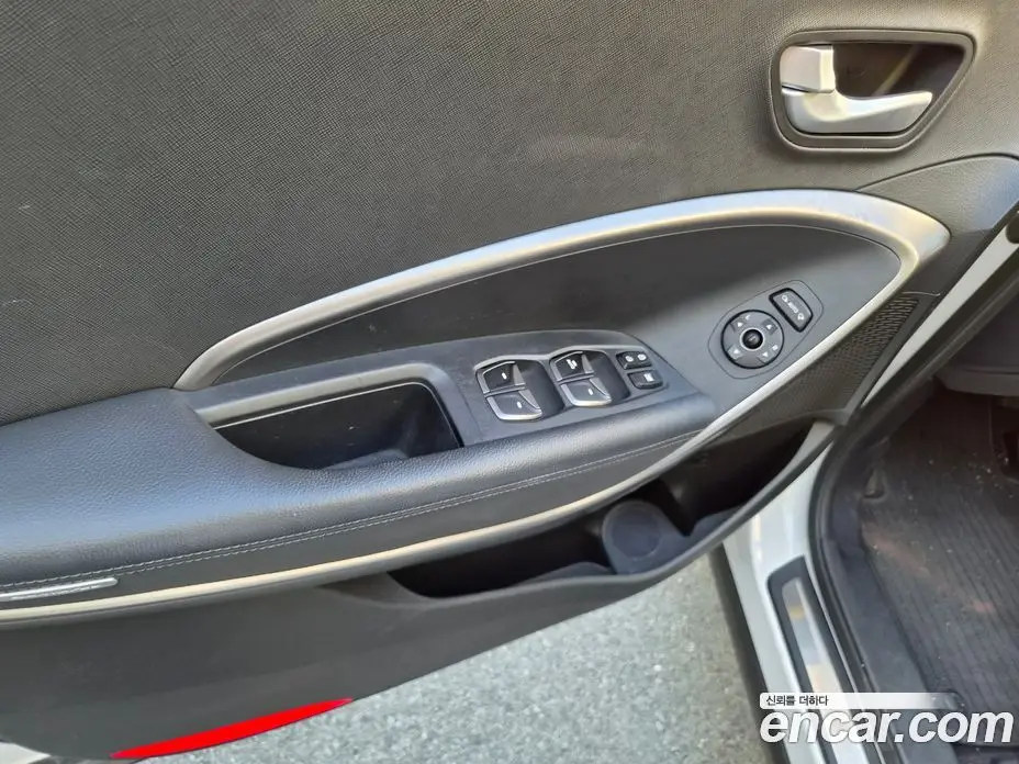 Hyundai Santa Fe 2013 2.0 автомат (гидро), фото 19