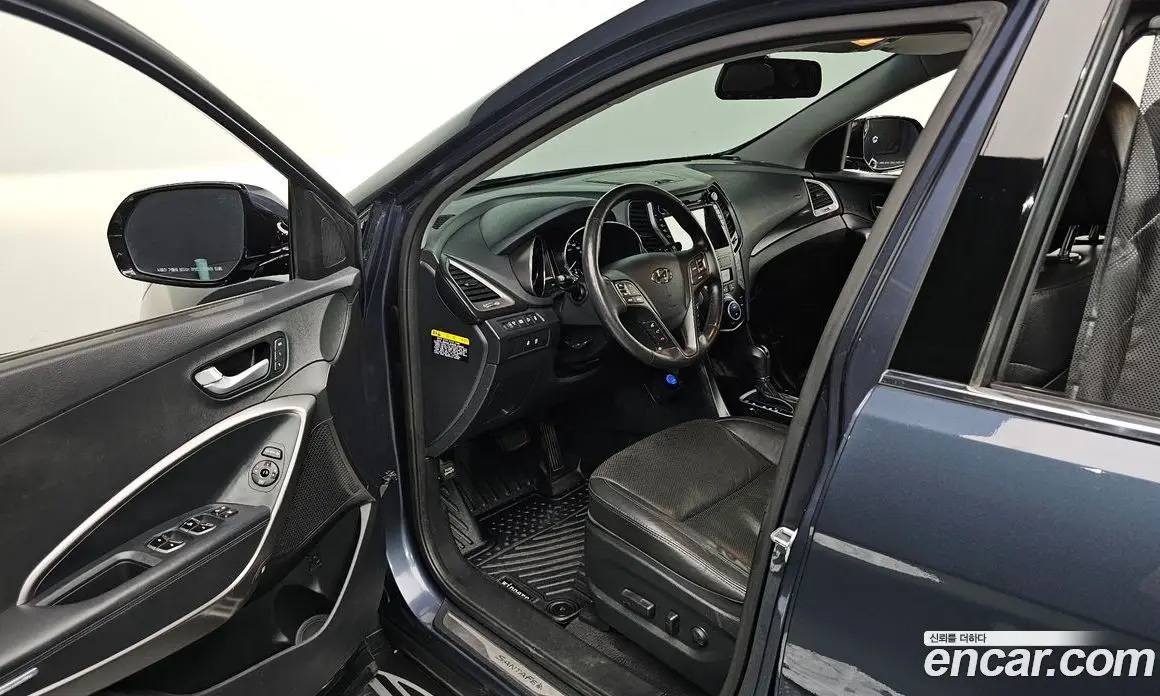 Hyundai Santa Fe 2015 2.0 автомат (гидро), фото 13 Hyundai Santa Fe 2015 2.0 автомат (гидро), фото 13
