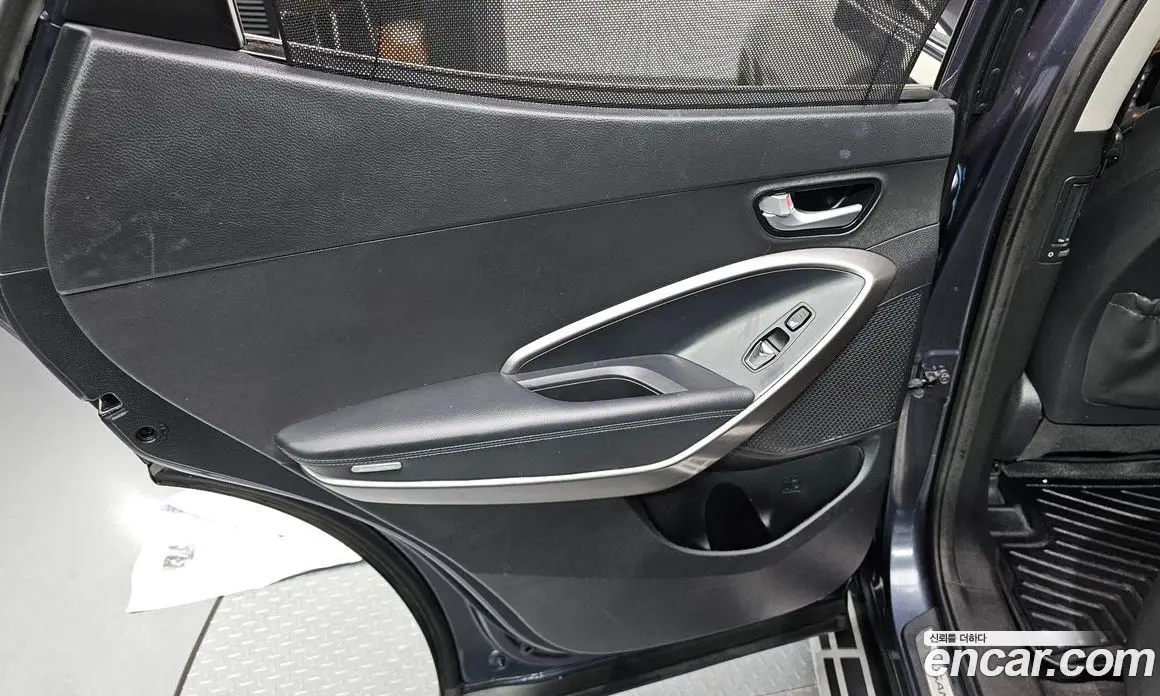 Hyundai Santa Fe 2015 2.0 автомат (гидро), фото 15 Hyundai Santa Fe 2015 2.0 автомат (гидро), фото 15