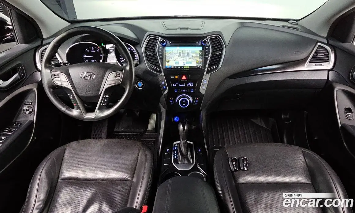 Hyundai Santa Fe 2015 2.0 автомат (гидро), фото 10 Hyundai Santa Fe 2015 2.0 автомат (гидро), фото 10