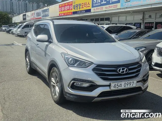 Hyundai Santa Fe, 2015, 140 633 км
