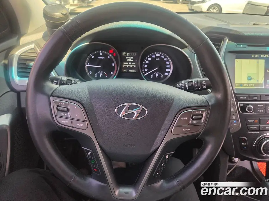 Hyundai Santa Fe 2015 2.0 автомат (гидро), фото 6