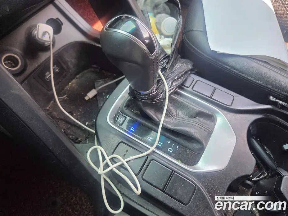 Hyundai Santa Fe 2015 2.0 автомат (гидро), фото 9