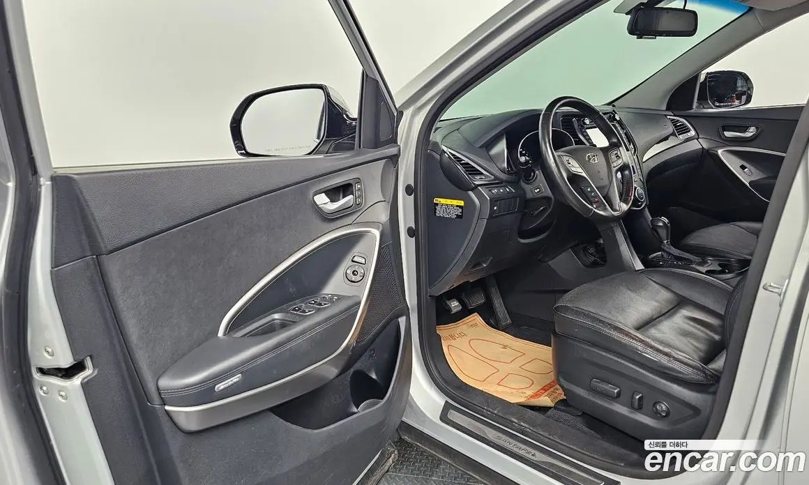 Hyundai Santa Fe 2015 2.0 автомат (гидро), фото 13