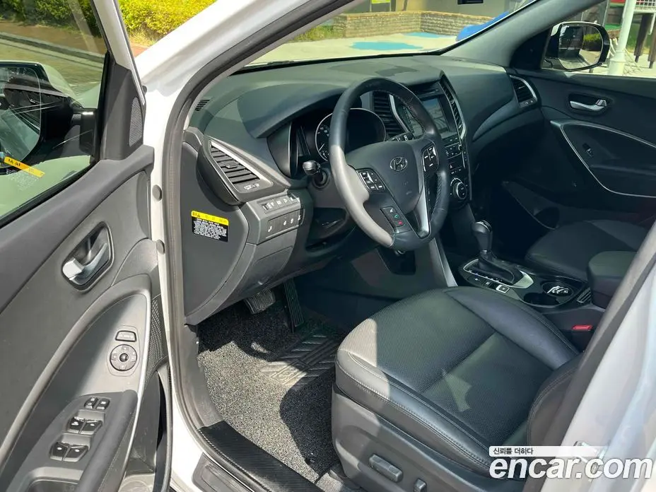 Hyundai Santa Fe 2017 2.0 автомат (гидро), фото 9