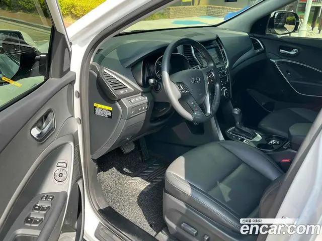 Hyundai Santa Fe 2017 2.0 автомат (гидро), миниатюра 9
