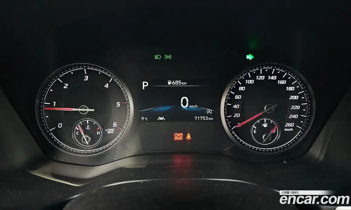 Hyundai Santa Fe 2022 2.2 автомат (гидро), фото 8