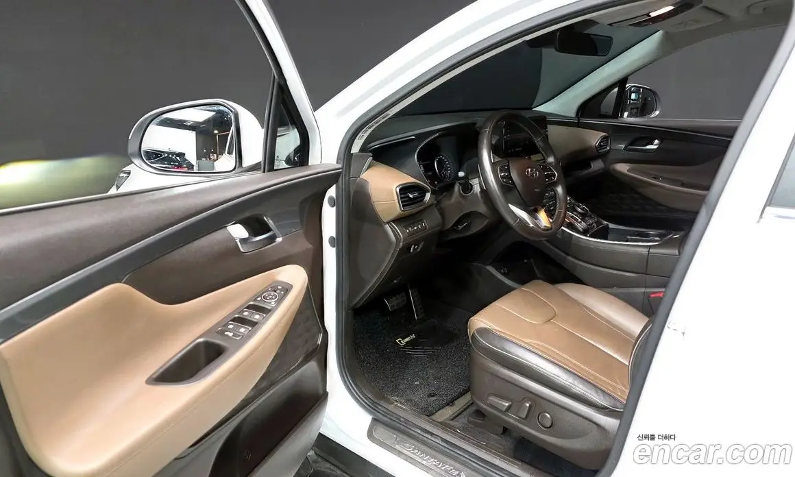 Hyundai Santa Fe 2022 1.6 автомат (гидро), фото 10