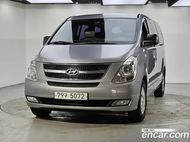 Hyundai Starex 2015 2.5 автомат (гидро), миниатюра 2 Hyundai Starex 2015 2.5 автомат (гидро), миниатюра 2