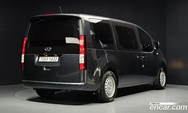 Hyundai Staria 2022 2.2 автомат (гидро), миниатюра 2