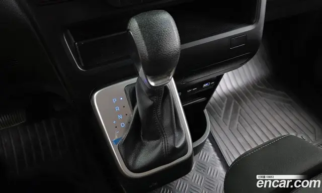 Hyundai Staria 2022 2.2 автомат (гидро), миниатюра 12