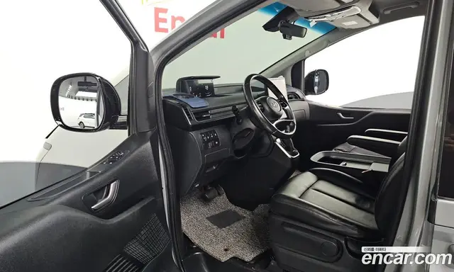 Hyundai Staria 2022 2.2 автомат (гидро), миниатюра 12